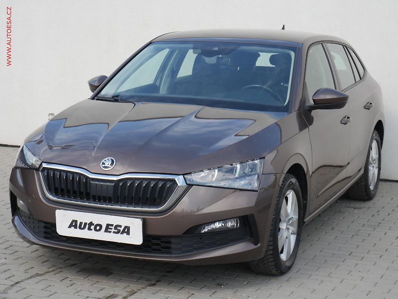 Škoda Scala (2019) 1.0TSi, 2.maj,ČR, Ambition - fotka 3 z 16