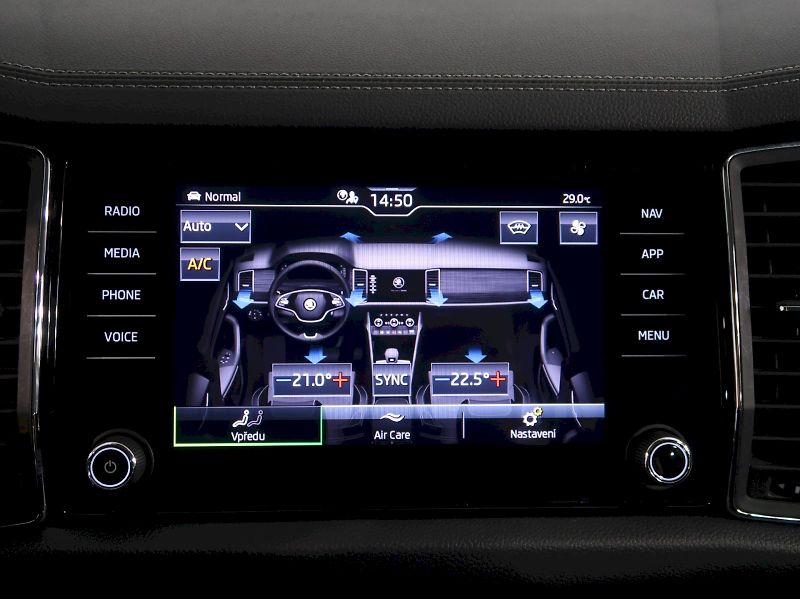 Škoda Kodiaq (2023) STYLE 2.0TDI 147KW 4x4 DSG TAŽ - fotka 28 z 44