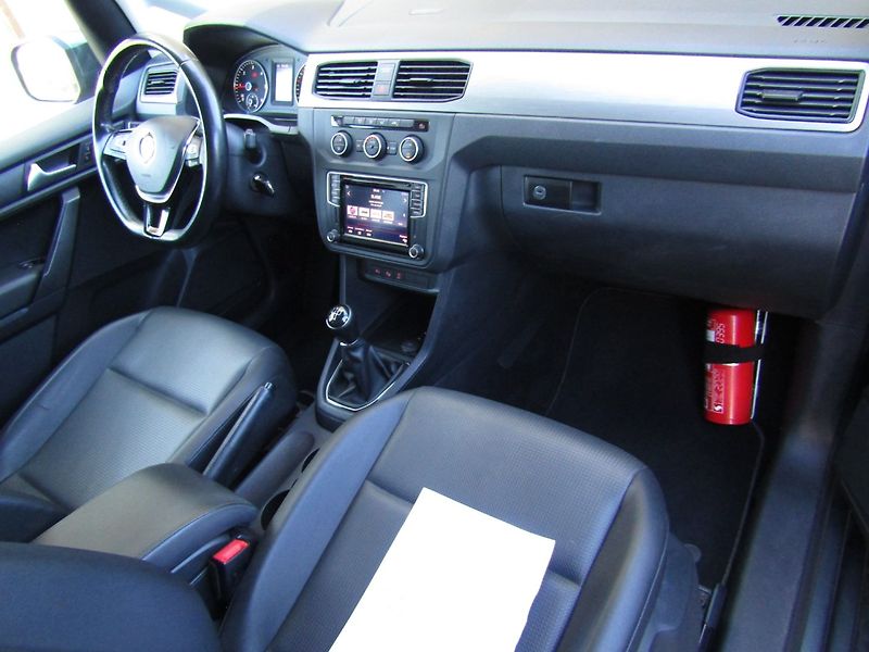 Volkswagen Caddy (2016) MAXI 7 MÍST 2.0 TDI 75kW - fotka 14 z 45