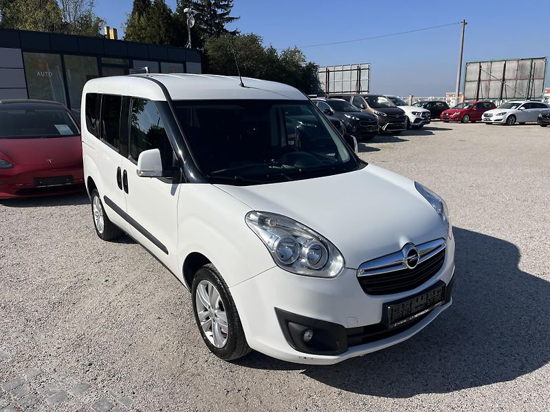 Opel Combo (2013) 1.4i 16v 70kw Klima - fotografie inzerátu