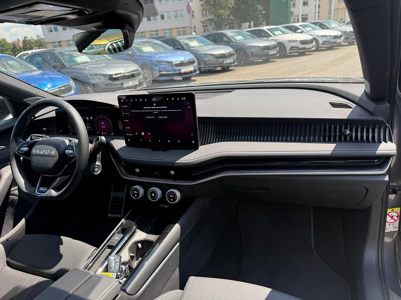 Škoda Superb Sportline 2.0TDI 142kW 4X4 DSG - fotka 11 z 29