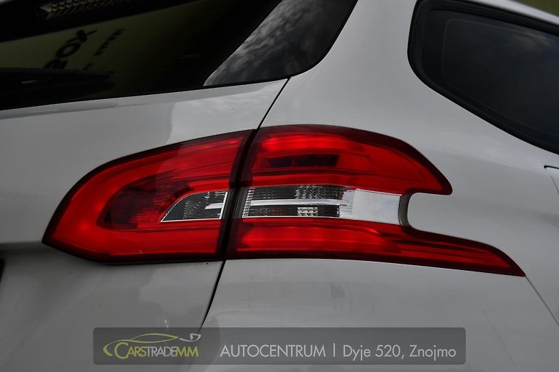 Peugeot 308 SW 1.5BlueHDi ACTIVE CARPLAY - fotka 47 z 47
