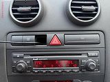 Audi A3 (2006) 1.6i, AC, výhřev.sed - náhled 12