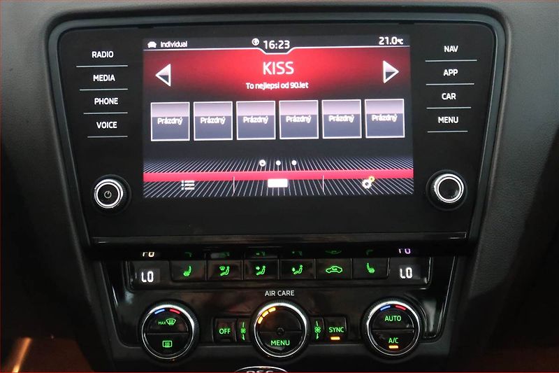 Škoda Octavia (2017) Laurin&Klement 2.0 TDI, 4X4 - fotka 12 z 21