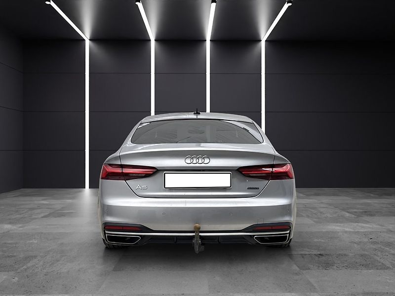 Audi A5 45TFSI quattro NezT Kam Matrix - fotka 5 z 19