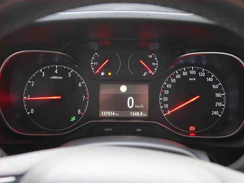 Opel Combo (2019) 1.2 Turbo, 5Míst, SR - fotka 11 z 17