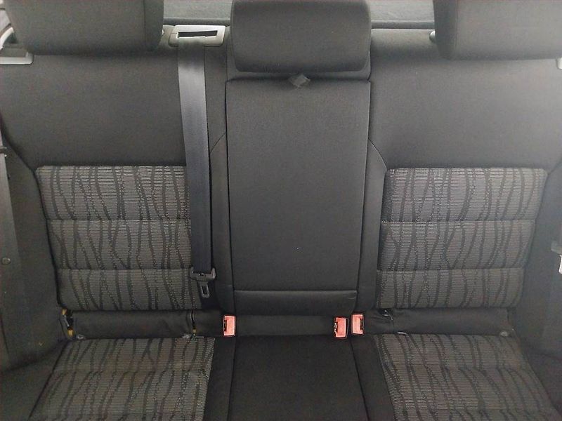 Škoda Octavia (2009) Ambiente Plus 1.9 TDI - fotka 10 z 17