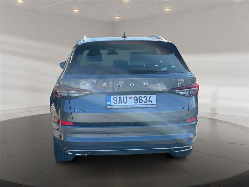 Škoda Kodiaq 2,0 TSI 140 L&K 4x4 AT - fotka 5 z 11