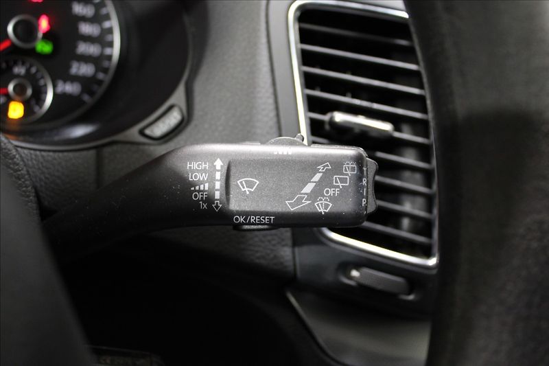 Volkswagen Sharan 2,0 TDI - fotka 17 z 29