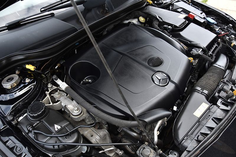 Mercedes-Benz CLA 200 CDi A/T,XENON,NAVI,KAMERA - fotka 49 z 50