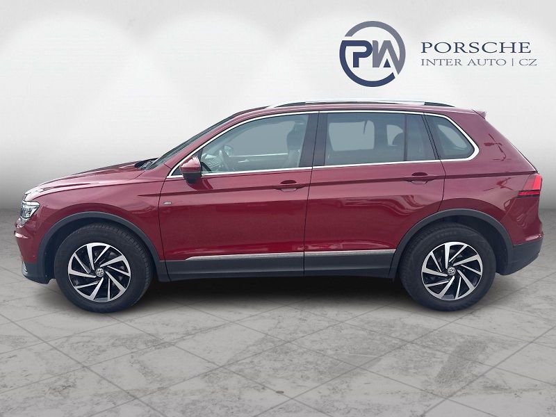 Volkswagen Tiguan 2.0TDI 110KW 4x4 DSG NOVÝ MOTO - fotka 3 z 20