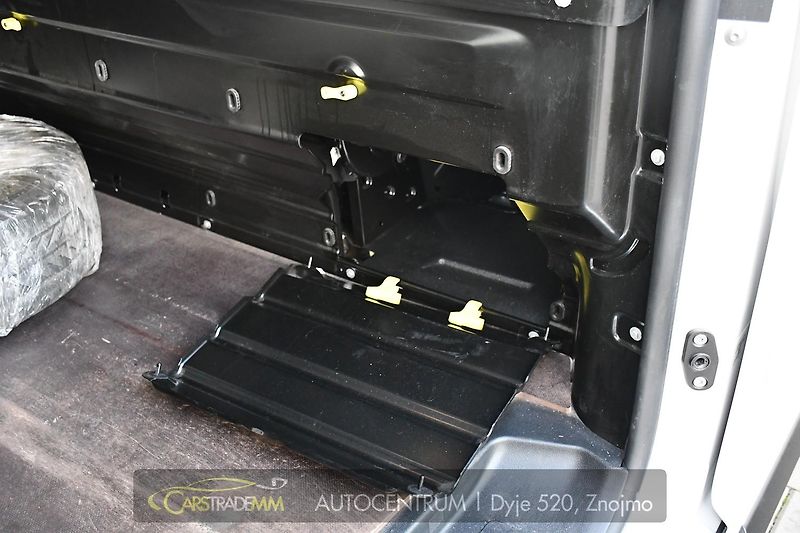 Citroën Jumpy 2.0HDi 1M ČR - fotka 23 z 33