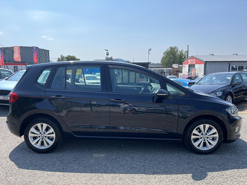 Volkswagen Golf Sportsvan 1.4TSi 92kw DSG KLIMA - fotka 8 z 48