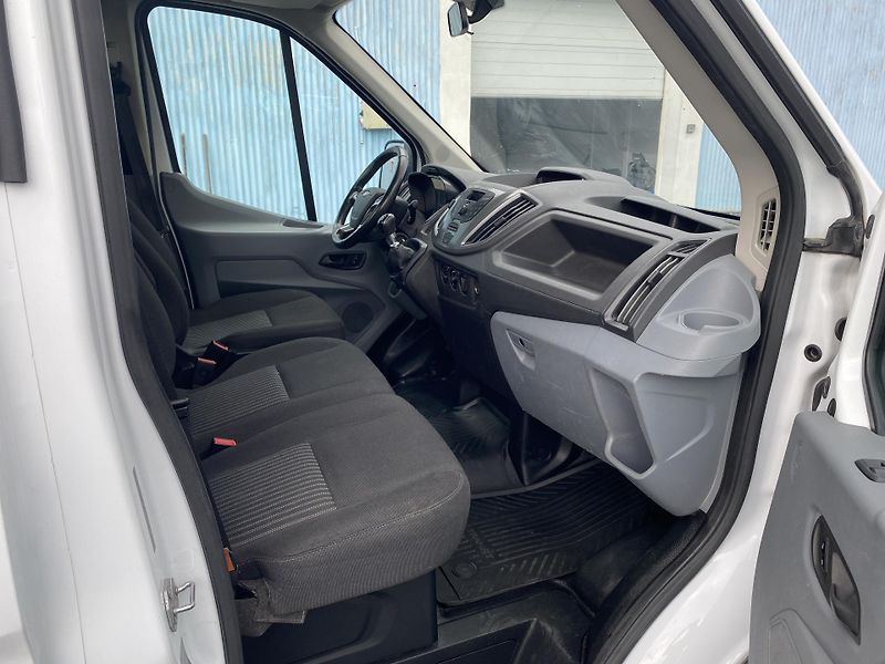 Ford Transit (2018) 2.0TDCi,125kW, TEMP,KLIMA!! - fotka 43 z 46
