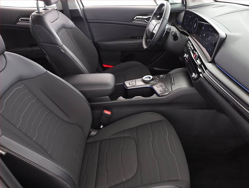 Kia Sportage (2025) 1.6 T-GDI, TOP, Navigace - fotka 7 z 17