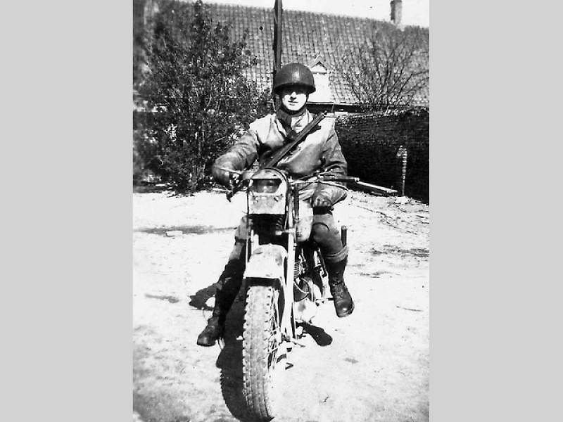 Motocykl BSA M20.
