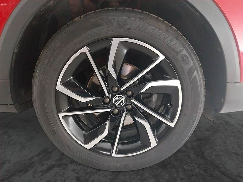 MG ZS (2022) 1.0 Turbo, Automat, ČR,1.maj - fotka 15 z 21