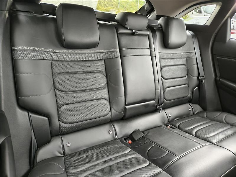 Citroën C5 X 1,6   SHINE Pack hybrid 225k - fotka 5 z 29