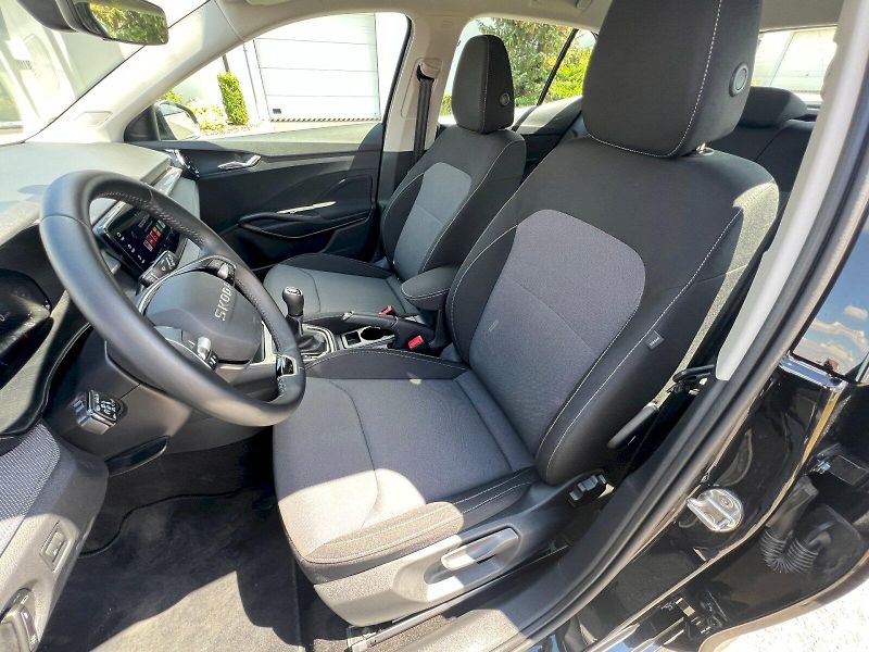 Škoda Fabia (2025) Selection 1.0 MPI 59 kW 5°manu - fotka 12 z 30