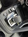 Jaguar E-Pace 2.0 D165 AWD R-DYNAMIC ZÁRUKA - náhled 13