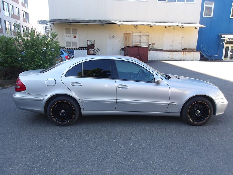 Mercedes-Benz Třídy E 2,2CDi - fotka 5 z 26