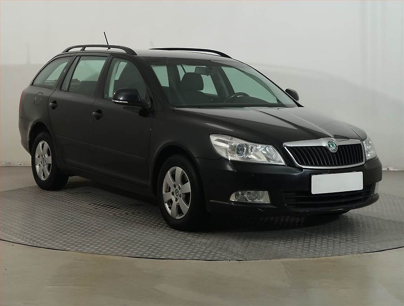 Škoda Octavia (2012) 1.6 TDI, Tempomat - fotografie inzerátu