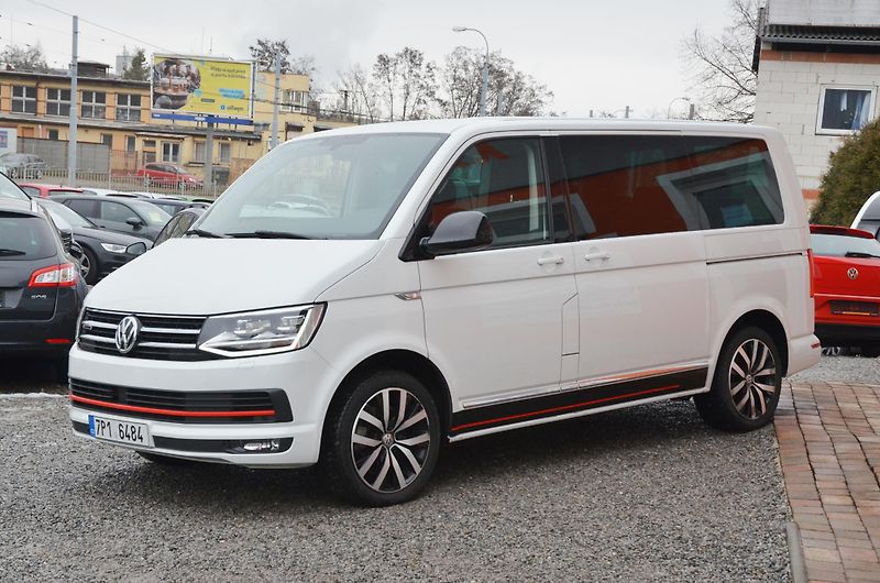 Volkswagen Multivan (2017) TDi 150kW 4x4 DSG Highline ČR - fotka 3 z 48