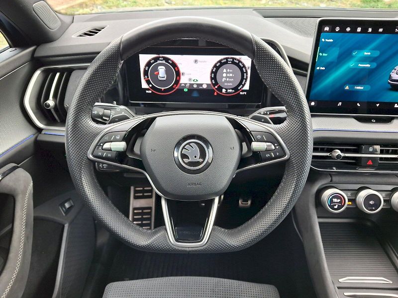 Škoda Kodiaq (2025) SportLine DSG 4x4 2,0TDi 142kW - fotka 15 z 35