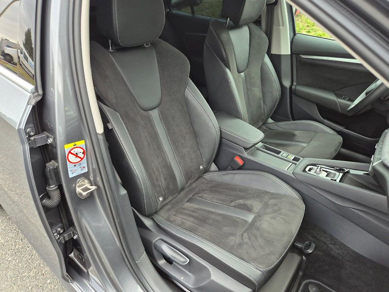 Škoda Octavia (2025) kombi 130 let Premium 1.5 TSI - fotka 21 z 35