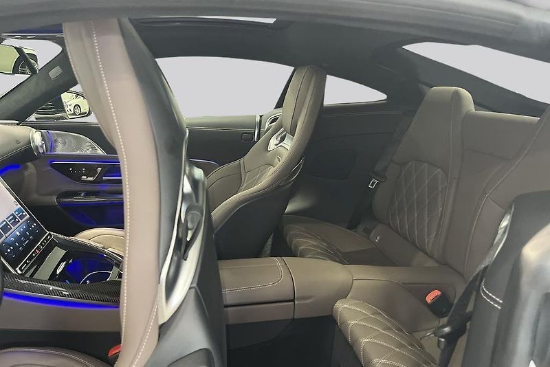 Mercedes-Benz AMG GT 63 4M+ AMG Premium+ Pano HuD - fotka 9 z 19