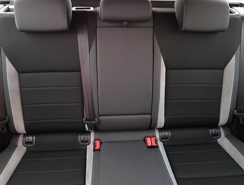 Škoda Octavia (2016) Ambition 1.6 TDI, Navi - fotka 10 z 22