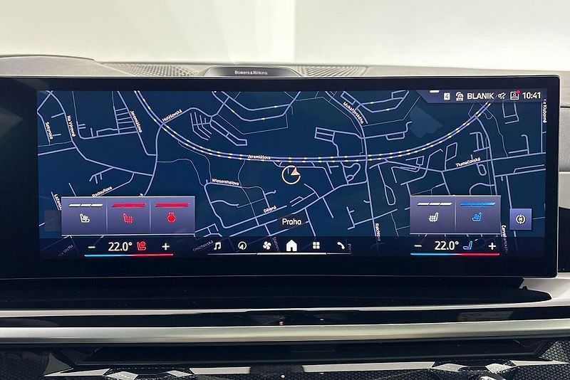 BMW X7 xDrive40d - fotka 23 z 30