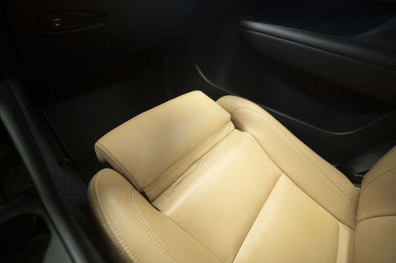 Volvo XC40 2,0 D4 AWD NAVI KAMERA TAŽNÉ - fotka 30 z 46