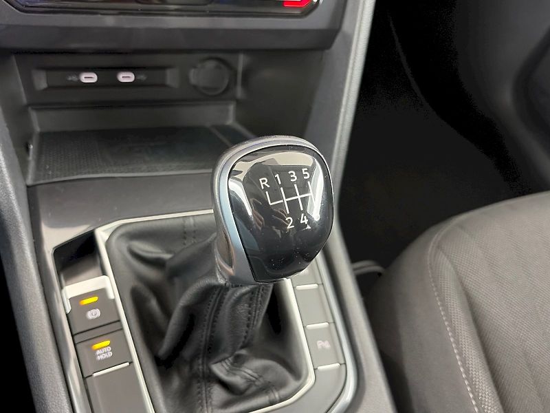 Volkswagen Tiguan Allspace (2022) Life 1.5 TSI 110kW - fotka 21 z 31