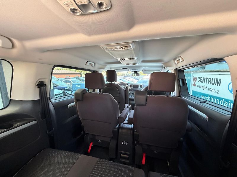 Toyota ProAce Verso 2.0-1.MAJ-DPH-AUT-BUSINESS - fotka 29 z 33