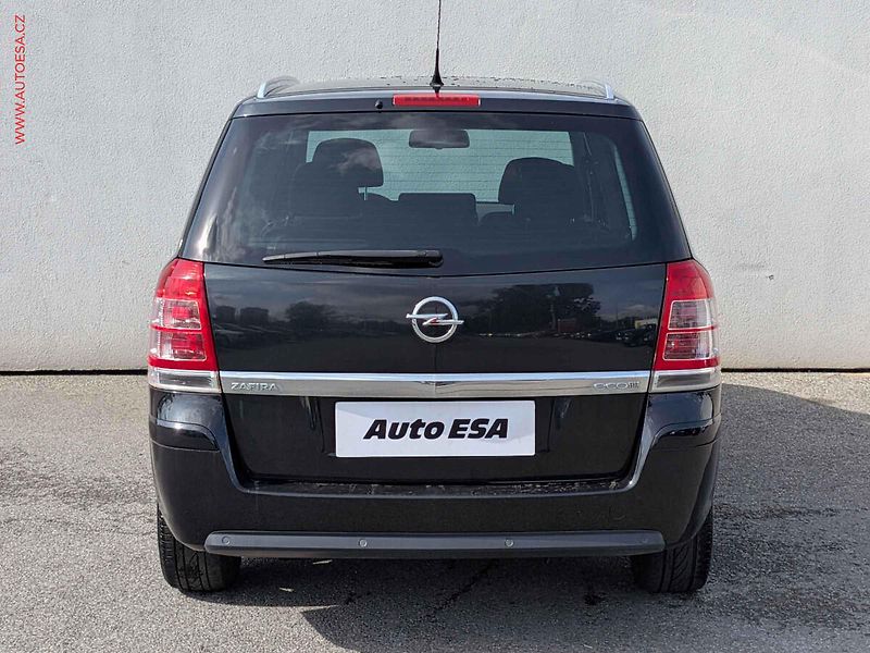 Opel Zafira (2013) 1.7 CDTi, 2.maj, AC, temp - fotka 5 z 17