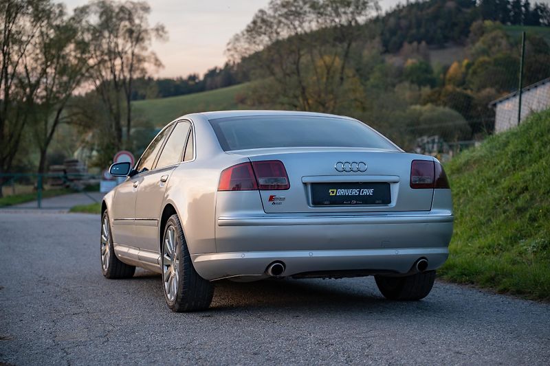 Audi A8 (2003) 4.2 V8 MPI, LPG, TOP výbava  - fotka 6 z 20