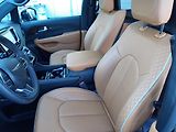 Chrysler Pacifica (2026) 3,6 V6 Pinnacle 4x4 - náhled 30