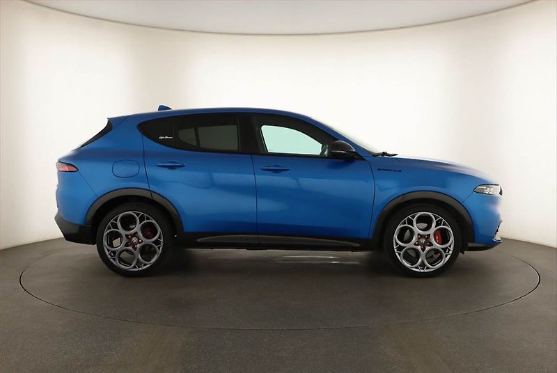 Alfa Romeo Tonale (2022) 1.5T 48V MHEV - fotka 6 z 17