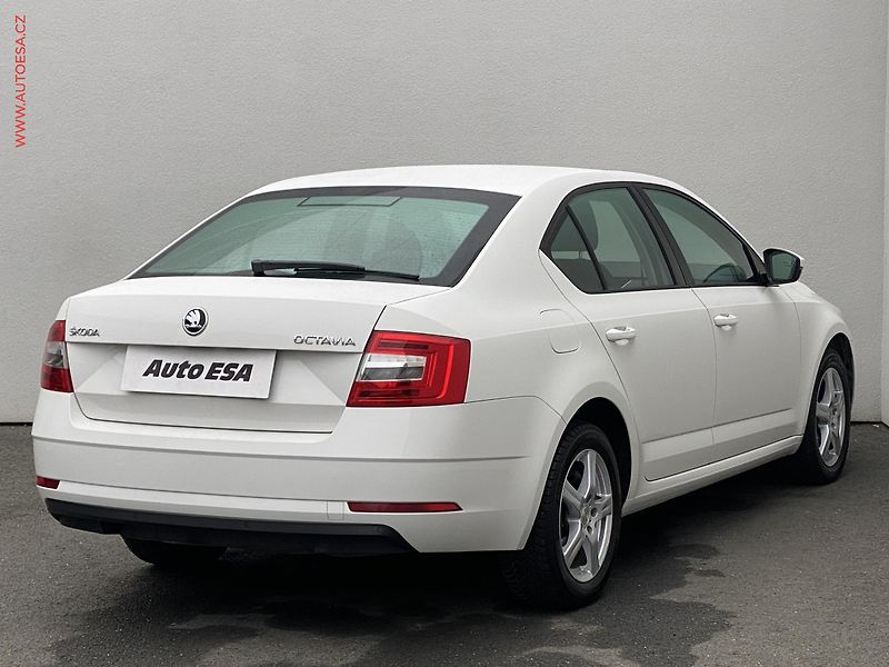 Škoda Octavia (2017) 1.6 TDi, ČR, Ambition - fotka 6 z 17
