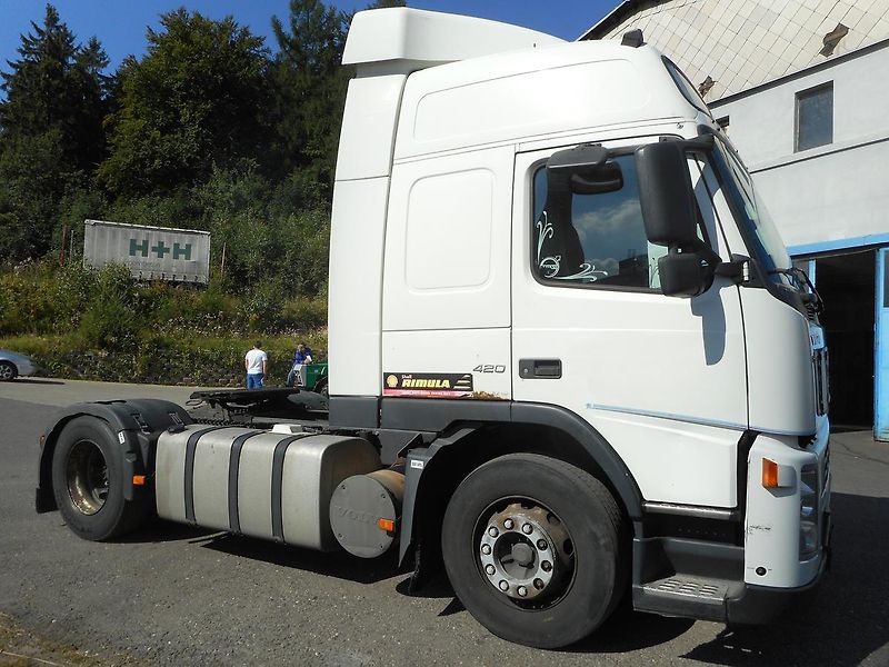 Volvo (2005) FM 12/420 manual - fotka 13 z 15
