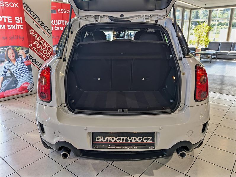 Mini Countryman 2.0 D A/T PDC, TEMPOMAT, KLIMA - fotka 12 z 22