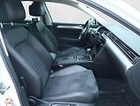 Volkswagen Passat (2018) R-Line 2.0 TDI, Automat - náhled 9