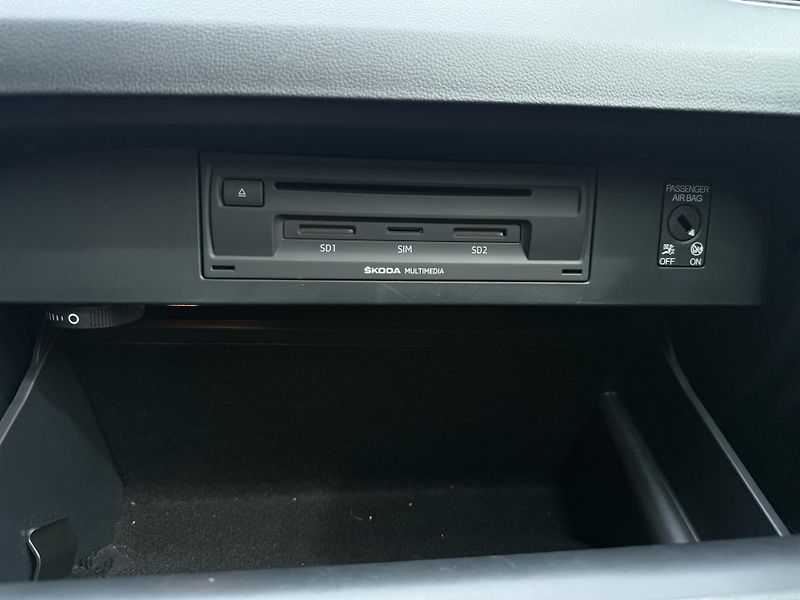 Škoda Octavia 1,6TDI 85kW Pravidelný servis - fotka 21 z 25