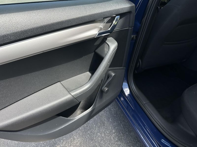Škoda Octavia (2018) KOMBI 1.6TDI/85kW * 1.Maj * TZ - fotka 17 z 33