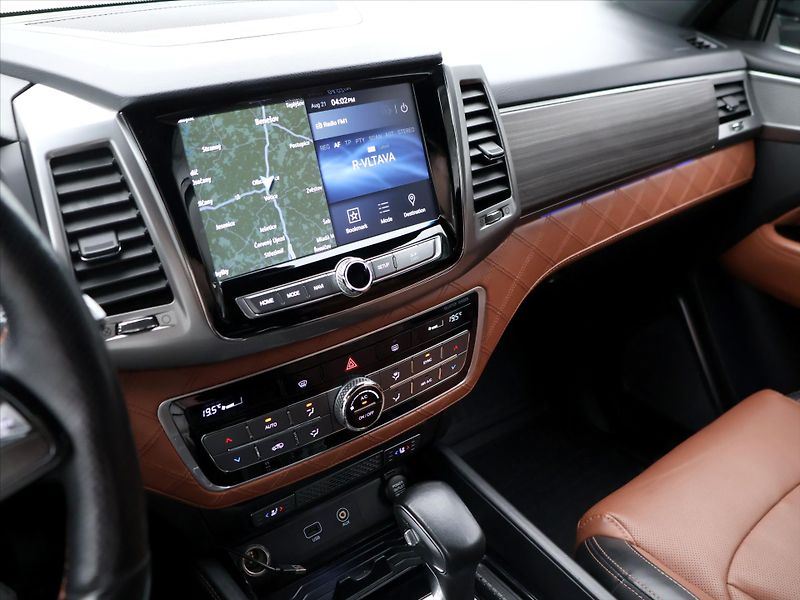 SsangYong Rexton 2,2 e-XDI 133kW Aut. Premium - fotka 26 z 41