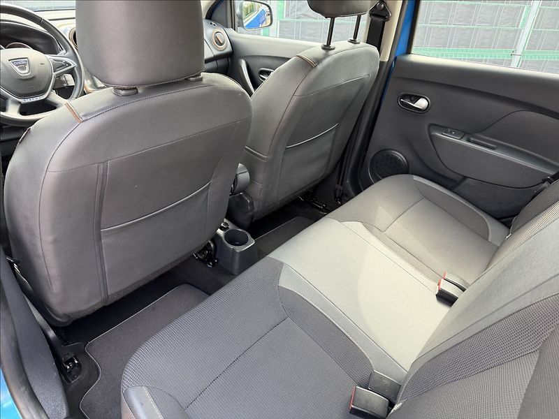 Dacia Sandero 0.9 TCe Stepway - fotka 14 z 18