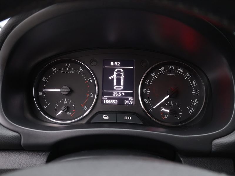 Škoda Roomster 1,2 TSI 63kW Elegance Tažné - fotka 15 z 28