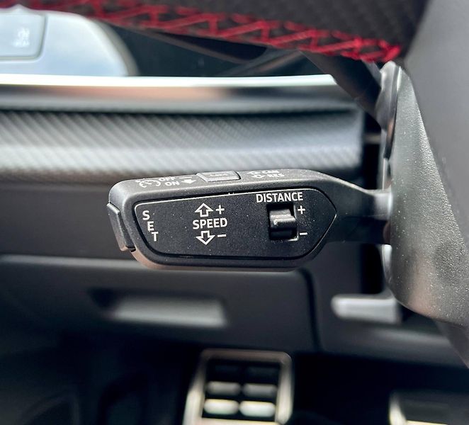 Audi Q7 (2024) S-LINE 50 TDI QUATTRO V ZÁRUCE - fotka 33 z 52