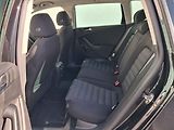Volkswagen Passat (2009) 2.0 TDi, Sport, navi, Webasto - náhled 10